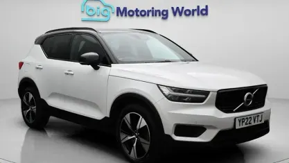 Usado Volvo XC40 R-Design 262 HP (192 kW) 2021 Branco SUV