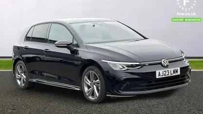 Used VW Golf VIII R-line 150 HP (110 kW) 2023 Black Hatchback