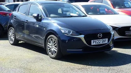 Begagnad Mazda 2 Inclusive 90 HK (66 kW) 2022 Halvkombi