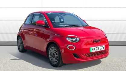 Used Fiat 500e Red 69 kW (95 HP) 2023 Red Hatchback