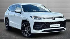 White Used 2025 VW Tayron R-line SUV | £37,999 (Fair price)