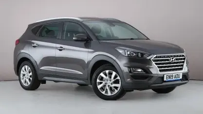 Used Hyundai Tucson SE 132 HP (97 kW) 2019 Grey SUV