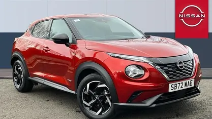 Used Nissan Juke N-Connecta 143 HP (105 kW) 2023 Red SUV