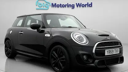 Black Used 2019 Mini Cooper S Hatch Hatchback | £15,800 (Fair price)