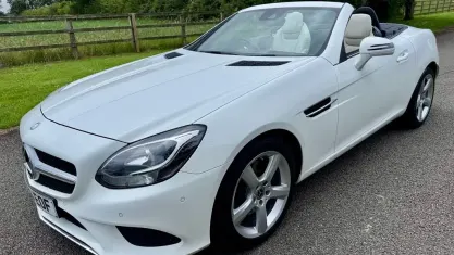 Used Mercedes SLC200 184 HP (135 kW) 2016 White Cabriolet