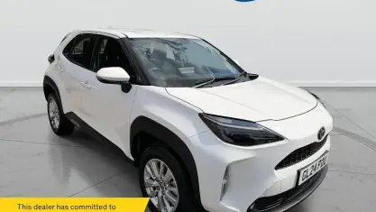 Used Toyota Yaris Cross 116 HP (85 kW) 2024 White SUV