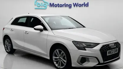 Used Audi A3 Sportback e-tron Sport 204 HP (150 kW) 2022 White Hatchback