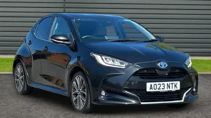 Second-hand Toyota Yaris Hybrid 116 CP (85 kW) 2025 Hatchback