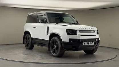 Used Land Rover Defender HSE Dynamic 250 HP (183 kW) 2025 SUV