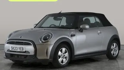 Begagnad Mini Cooper Cabriolet Classic 136 HK (100 kW) 2022 Cab