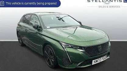 Used Peugeot 308 Premium 224 HP (164 kW) 2022 Hatchback