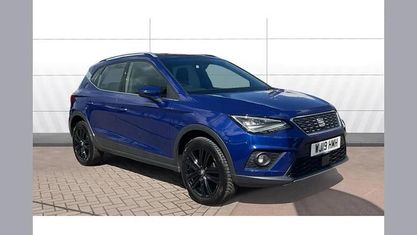 Begagnad Seat Arona XCELLENCE 116 HK (85 kW) 2019 Blå SUV