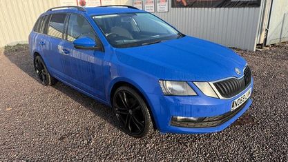 Używany Skoda Octavia SE Drive 150 KM (110 kW) 2019 Niebieski Kombi