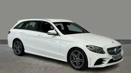 Used Mercedes C220 AMG line 194 HP (142 kW) 2019 White Estate