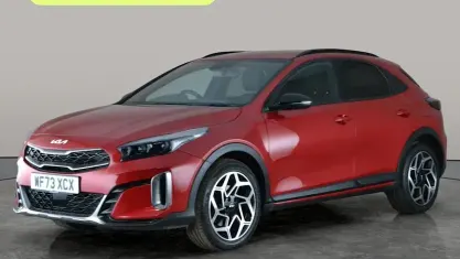 Usado Kia XCeed GT-Line 160 CV (117 kW) 2023 Rojo SUV