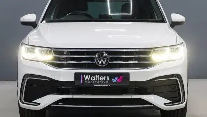 Used VW Tiguan R-line 245 HP (180 kW) 2023 White SUV