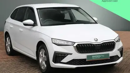 Używany Skoda Scala SE 116 KM (85 kW) 2025 Biały Hatchback