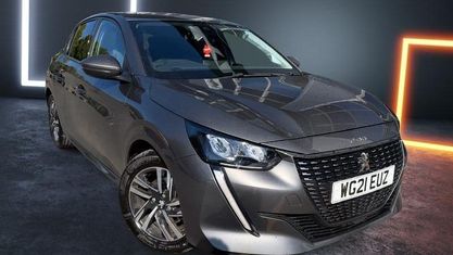 Second-hand Peugeot 208 Allure Premium 102 CP (75 kW) 2021 Hatchback