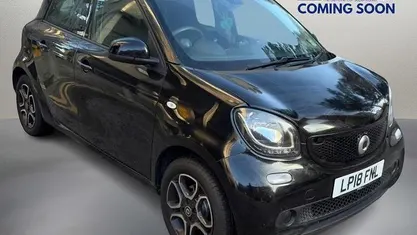 Black Used 2018 Smart ForFour Premium Hatchback | £9,550 (Fair price)