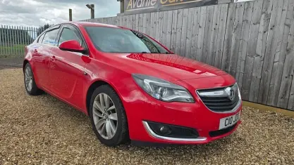 Used Vauxhall Insignia SRi 140 HP (102 kW) 2015 Hatchback