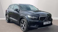 Onyx black Used 2022 Volvo XC40 Inscription SUV | £25,968 (Fair price)