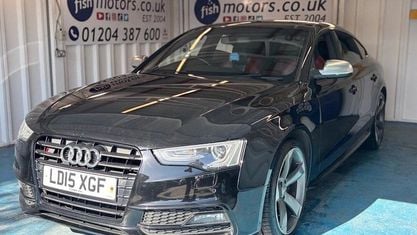 Begagnad Audi S5 Black Edition 333 HK (244 kW) 2015 Sportkupé
