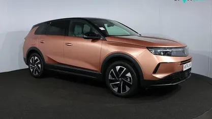 Begagnad Vauxhall Grandland X GSe 136 HK (100 kW) 2024 Brun SUV