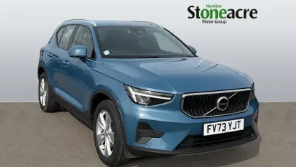 Used Volvo XC40 Core 163 HP (119 kW) 2026 SUV