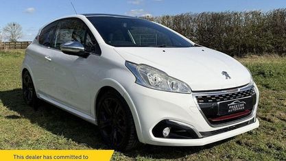 Używany Peugeot 208 Prestige 208 KM (152 kW) 2018 Hatchback