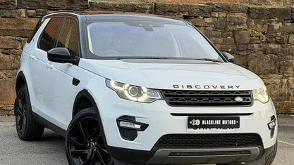 White Used 2017 Land Rover Discovery Sport HSE SUV | £12,250 (Fair price)