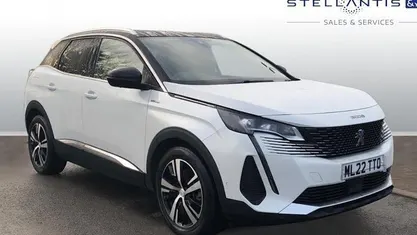 Used Peugeot 3008 GTi 226 HP (166 kW) 2022 Yellow Estate