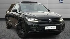 White New 2025 VW Polo Life Hatchback | £19,990 (Fair price)