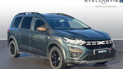 Used 2025 Dacia Jogger Extreme MPV | £21,200 (Fair price)