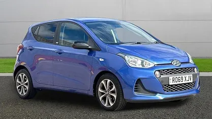 Used Hyundai i10 67 HP (49 kW) 2019 Hatchback