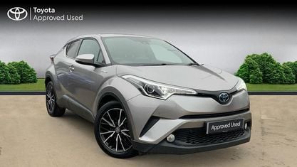 Używany Toyota C-HR 122 KM (89 kW) 2018 Srebrny SUV
