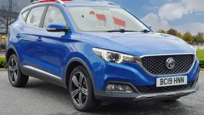 Second-hand MG ZS Exclusive 106 CP (77 kW) 2019 Albastru SUV