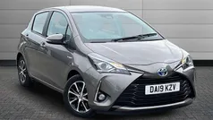Used 2019 Toyota Yaris Hybrid Hatchback | £13,650 (Fair price)