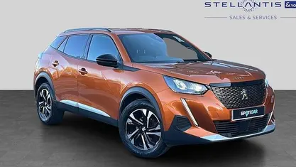 Used Peugeot 2008 Allure+ 101 HP (74 kW) 2023 Orange SUV