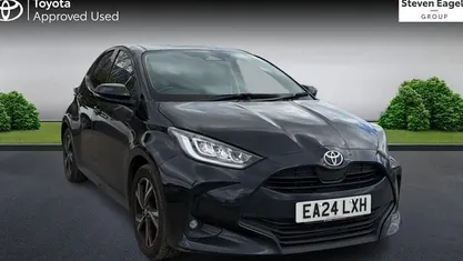 Used Toyota Yaris Hybrid Design 116 HP (85 kW) 2026 Hatchback