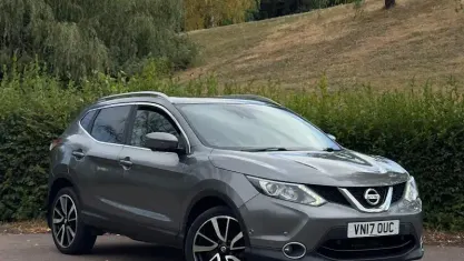 Used Nissan Qashqai Tekna 131 HP (96 kW) 2017 Grey SUV