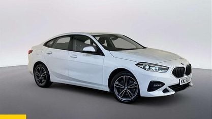 Begagnad BMW 218 Sport Line 136 HK (100 kW) 2023 Vit Sportkupé
