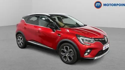 Used Renault Captur Techno 143 HP (105 kW) 2024 Red/black SUV