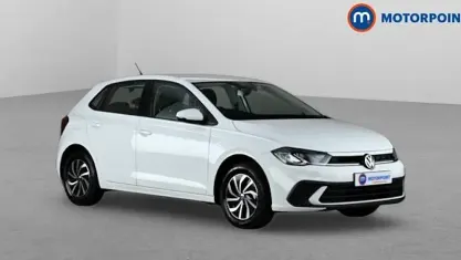 Used VW Polo Life 80 HP (58 kW) 2025 White Hatchback