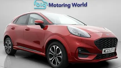 Red Used 2023 Ford Puma ST-Line Hatchback | £15,200 (Fair price)