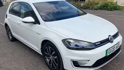 Used VW e-Golf Active 99 kW (135 HP) 2019 White Hatchback
