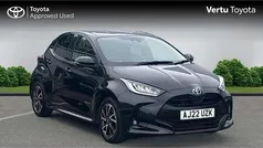Black Used 2022 Toyota Yaris Hybrid Design Hatchback | £15,150 (Fair price)