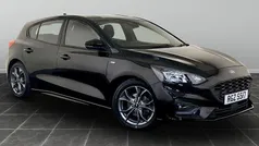 Black Used 2020 Ford Focus ST-Line Hatchback | £12,595 (Good price)