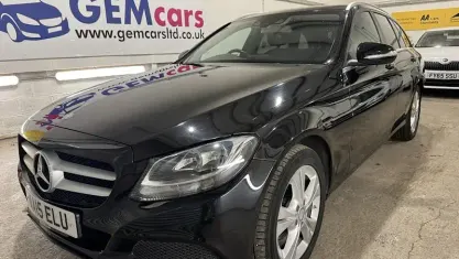 Used Mercedes C220 Executive 170 HP (125 kW) 2015 Black Estate