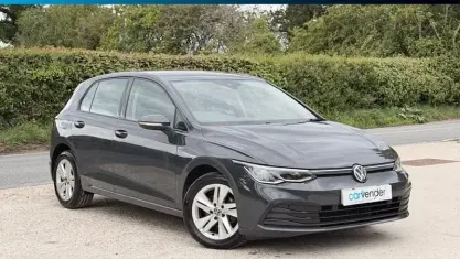 Usado VW Golf VIII Life 131 CV (96 kW) 2024 Utilitario