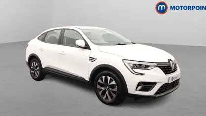 Used Renault Arkana Iconic 143 HP (105 kW) 2022 White SUV